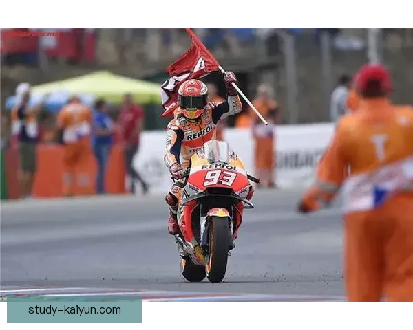 MotoGP赛季激战正酣 马尔克斯领衔争冠 热点赛事及车手动向全面分析 MotoGP赛季激战正酣 马尔克斯领衔争冠 热点赛事及车手动向全面分析
