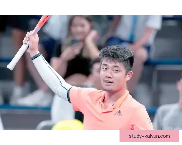 网球世界聚焦：新星横空出世，老将再创辉煌，未来赛事看点多
