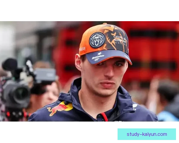 F1车队积分榜大变动 汉密尔顿与维斯塔潘展开激烈争夺 F1车队积分榜大变动 汉密尔顿与维斯塔潘展开激烈争夺