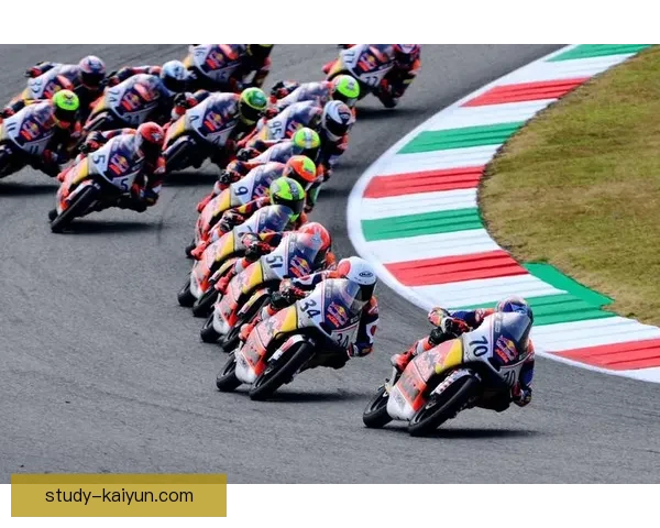 摩托GP最新赛季精彩回顾与车手冠军争夺分析