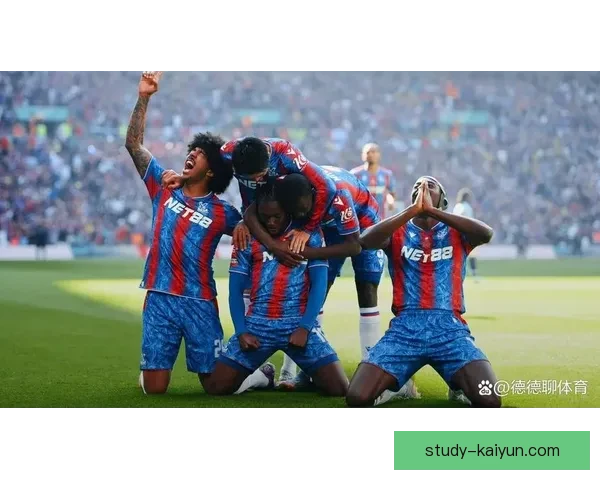 水晶宫俱乐部最新动态揭晓球队未来发展方向与引援计划